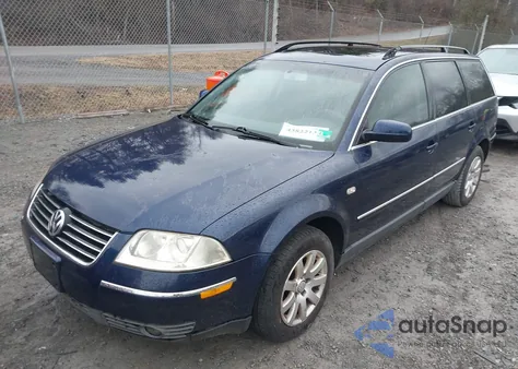 2002 Volkswagen Passat Gls from USA, damaged, VIN WVWVD63B12E372673